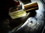 HATSHEPSUT PERFUME OIL ~ Rich Egyptian Musk Sandalwood Cedar Oud White Floral