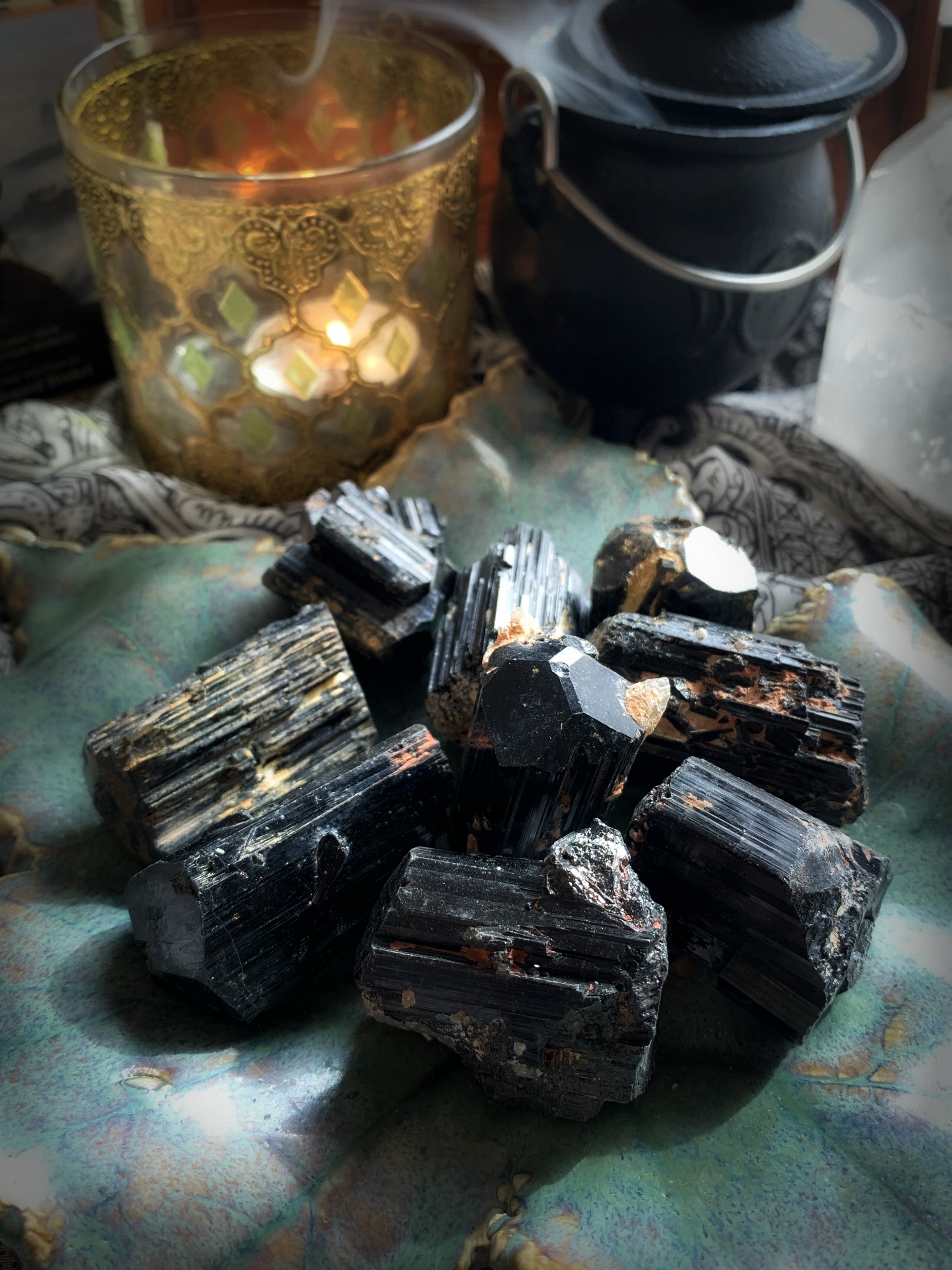 BLACK TOURMALINE ~ For Grounding Spiritual Energy and Transmuting Negative Thought Patterns