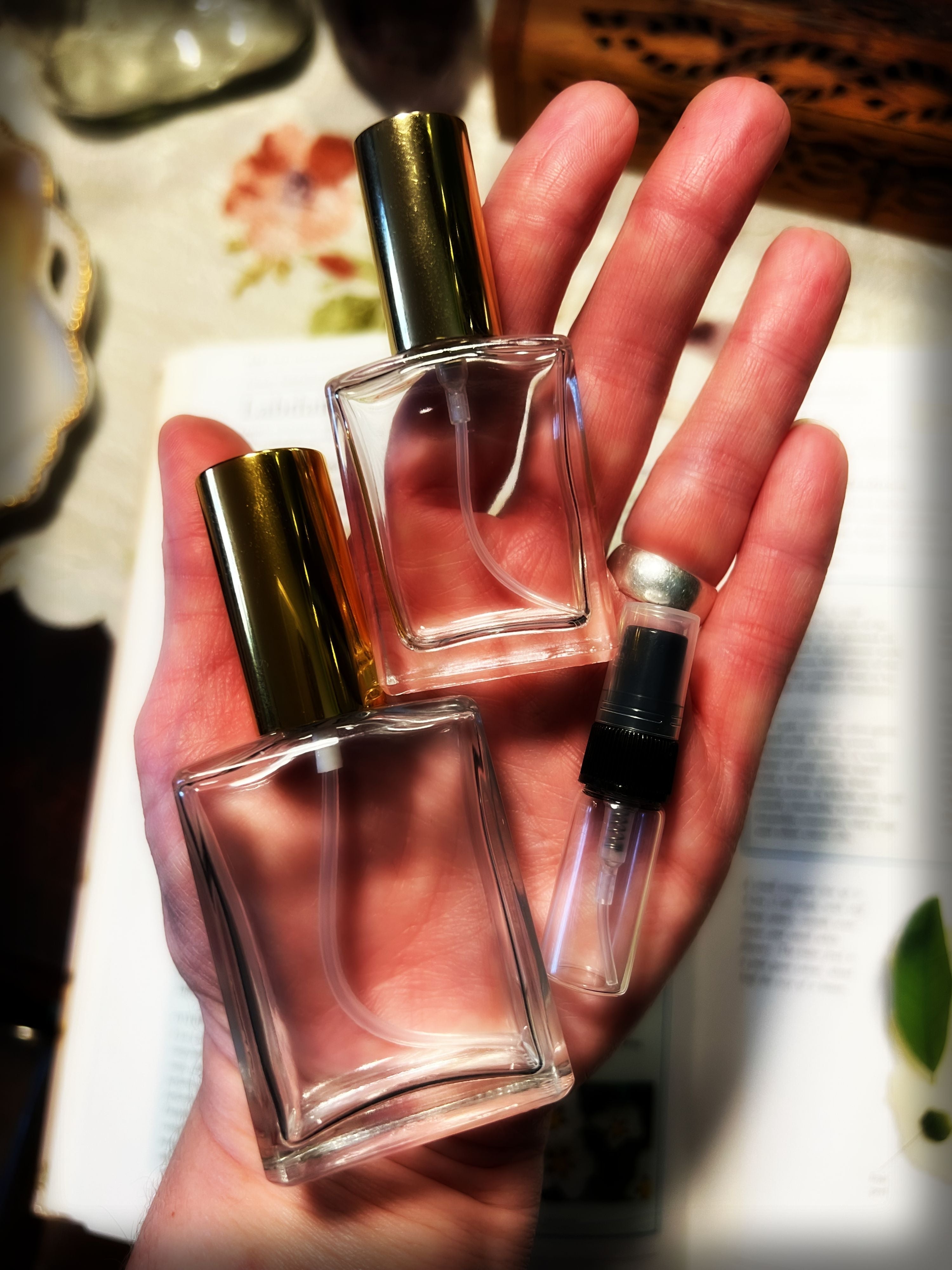 SERAPHIM Eau de Parfum ~ Dark Vanilla Floral Egyptian Musk